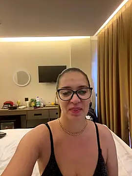 Milana8263 online show from 12.15.25