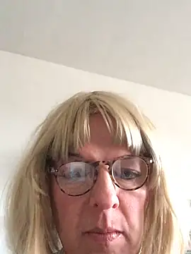 simone xdressing online show from 02.15.26