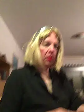 simone xdressing online show from 03.08.26