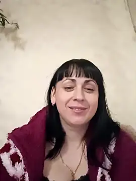 Snapshot of AliceStar53 chatting on 11.10.25 AliceStar53 online show from 11.10.25