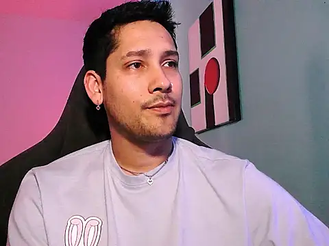 Snapshot of Abruptoinusual chatting on 11.13.25 Abruptoinusual online show from 11.13.25