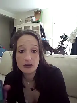 Snapshot of AnonymeCmoi chatting on 03.16.26 AnonymeCmoi online show from 03.16.26