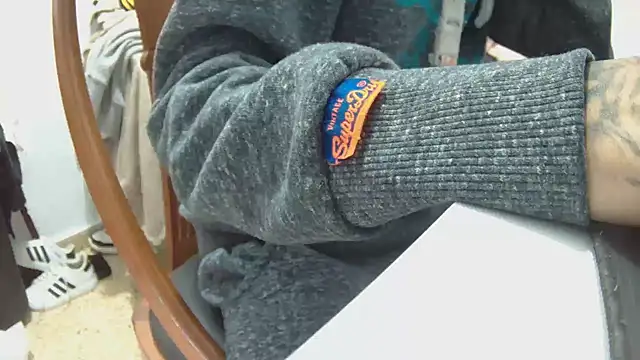 Calavera2001 online show from 12.15.25