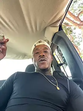 Kingkongg21xh online show from 12.05.25