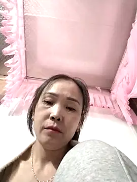 Feeling-hot online show from 11.27.25