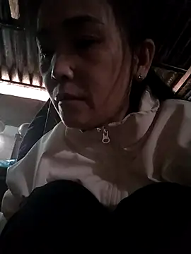 Feeling-hot online show from 12.20.25