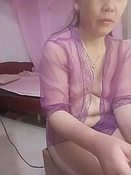 Snapshot of Feeling-hot chatting on 06.16.26 Feeling-hot online show from 06.16.26