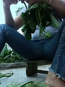 vangkt-cute online show from 06.02.26