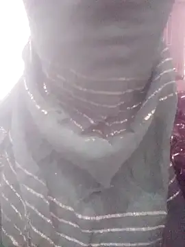 riyahot011 online show from 11.12.25