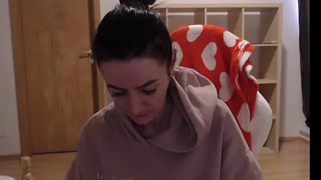 MissyDior8 online show from 01.18.26