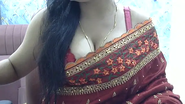 Snapshot of Zoya-sexy chatting on 05.31.26 Zoya-sexy online show from 05.31.26