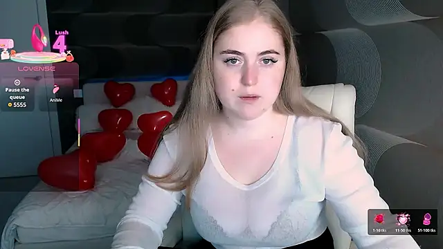 Kate Moan online show from 02.12.26