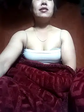 Snapshot of mi_ka_mi chatting on 03.03.26 mi ka mi online show from 03.03.26