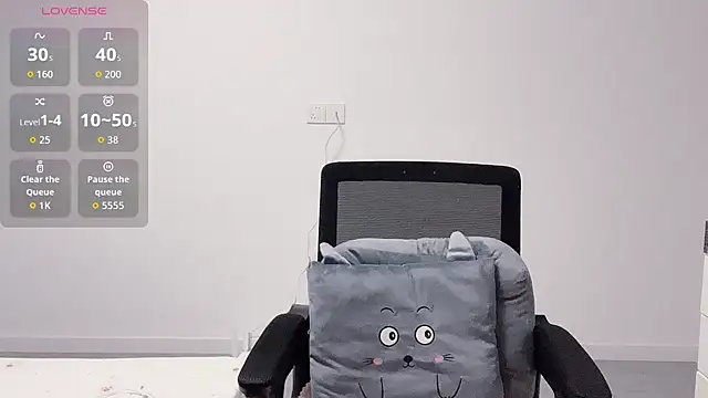 suisui322 online show from 02.08.26