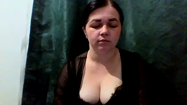 Snapshot of Vitalina282128 chatting on 06.08.26 Vitalina282128 online show from 06.08.26