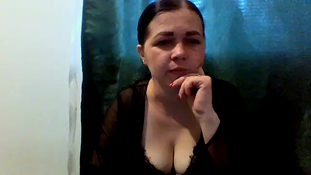 Snapshot of Vitalina282128 chatting on 06.25.26 Vitalina282128 online show from 06.25.26