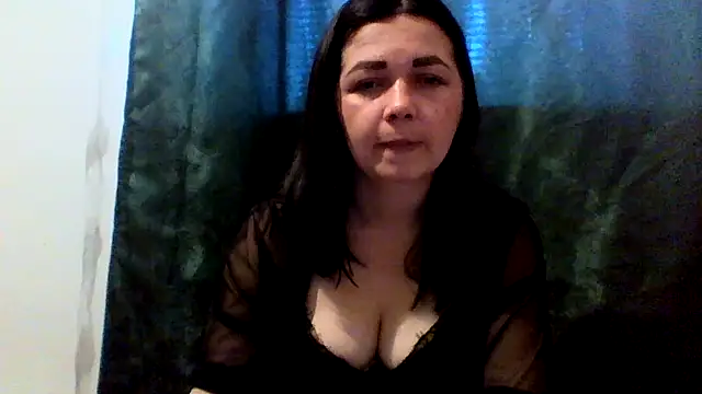 Snapshot of Vitalina282128 chatting on 07.02.26 Vitalina282128 online show from 07.02.26