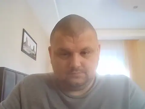 Snapshot of cyrex_monster chatting on 11.11.25 cyrex monster online show from 11.11.25