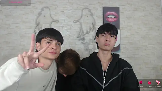 axel milo kairo and noa online show from 11.19.25