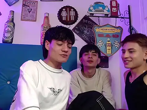 axel milo kairo and noa online show from 11.21.25