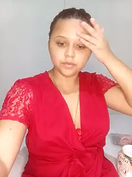 Snapshot of Luisa_Siti chatting on 11.11.25 Luisa Siti online show from 11.11.25