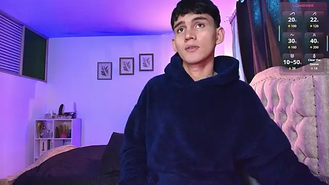 estebanperez 26 online show from 11.18.25