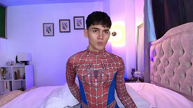 estebanperez 26 online show from 11.25.25