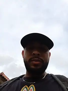 MAX Jhonnson online show from 11.14.25