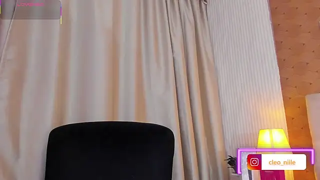 Snapshot of cleeo_nile chatting on 01.14.26 cleeo nile online show from 01.14.26