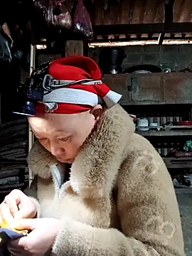 girl-hot2x online show from 02.09.26