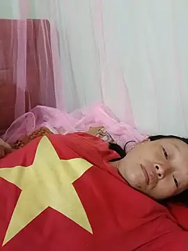girl-hot2x online show from 06.15.26