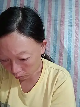 girl-hot2x online show from 07.15.26
