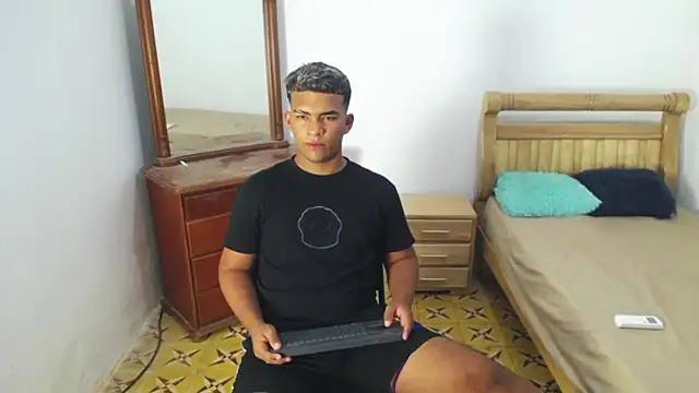 mathews    online show from 12.18.25