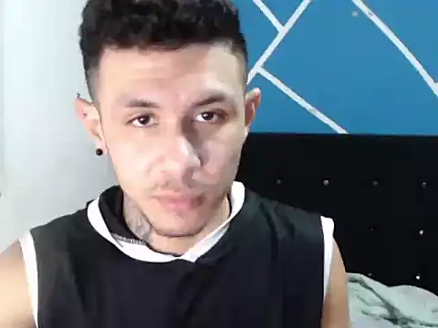 Snapshot of damiansexyboy69 chatting on 11.12.25 damiansexyboy69 online show from 11.12.25