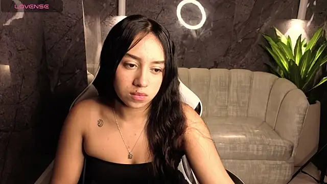 Snapshot of Juliana_Tx chatting on 02.13.26 Juliana Tx online show from 02.13.26