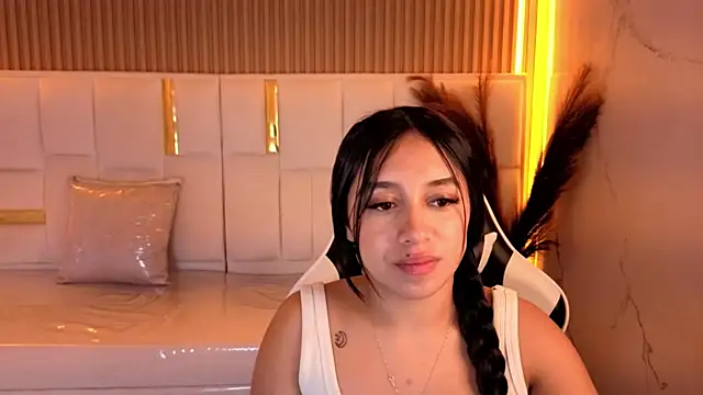 Snapshot of Juliana_Tx chatting on 03.03.26 Juliana Tx online show from 03.03.26