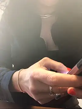 Snapshot of Deessenympho chatting on 02.06.26 Deessenympho online show from 02.06.26