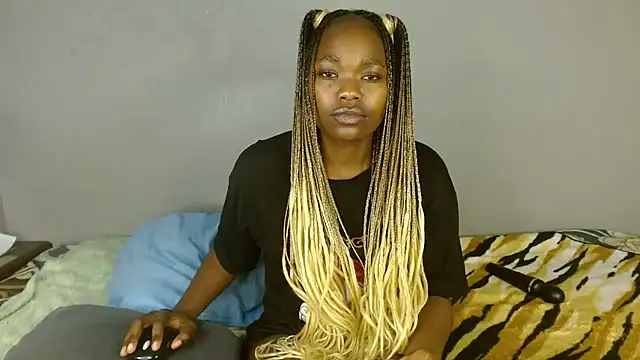 Monal1sah online show from 12.14.25