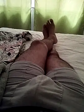 Snapshot of Chris____Col chatting on 11.25.25 Chris Col online show from 11.25.25