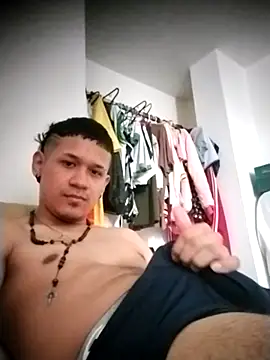 Snapshot of Chris____Col chatting on 11.30.25 Chris Col online show from 11.30.25