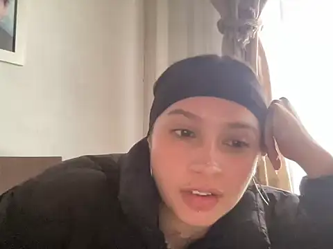 Snapshot of Dreana chatting on 01.14.26 Dreana online show from 01.14.26