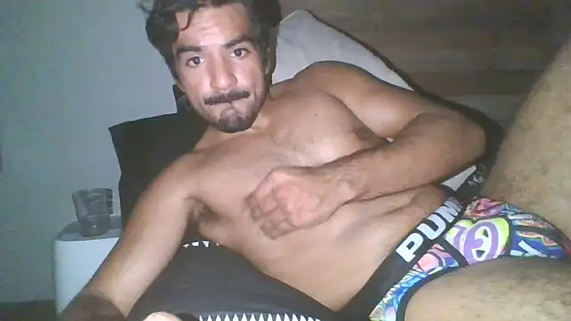 piggylatino online show from 11.20.25