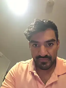 piggylatino online show from 04.22.26