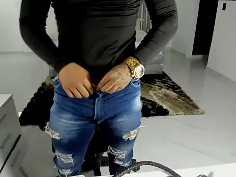 master leather online show from 04.19.26