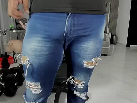Snapshot of master_leather chatting on 07.15.26 master leather online show from 07.15.26