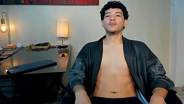 Snapshot of tiven-prince chatting on 11.11.25 tiven-prince online show from 11.11.25