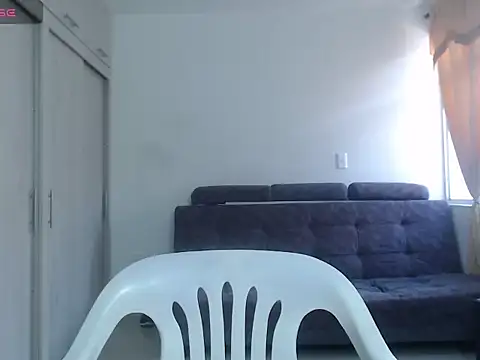 Alexander Halls online show from 11.17.25