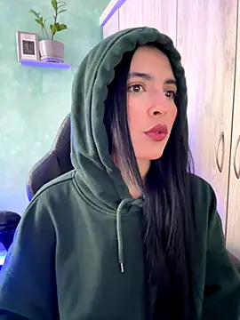 Cristal Cerati  online show from 11.16.25