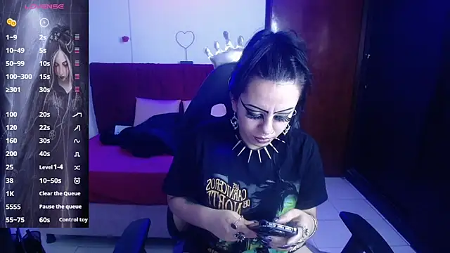 Snapshot of Belladonna_trix chatting on 06.13.26 Belladonna trix online show from 06.13.26