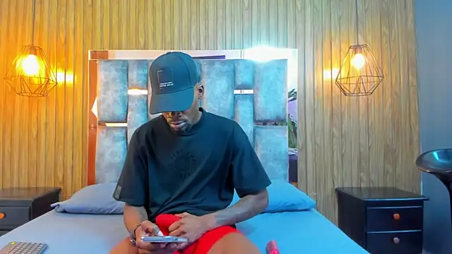 Snapshot of Ethan__OPry chatting on 12.16.25 Ethan OPry online show from 12.16.25